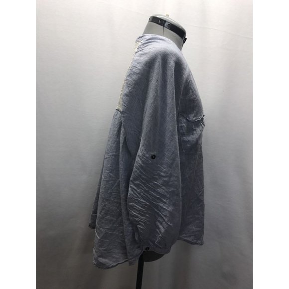 Umgee Blue Striped Button Down Shirt Size Small S Tunic with Lace Detail - Picture 9 of 12